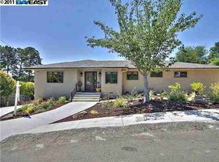 18573 Reamer Rd, Castro Valley, CA 94546