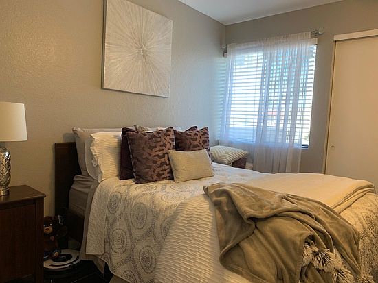 4th image of 5757 W Eugie Ave Unit 2059
