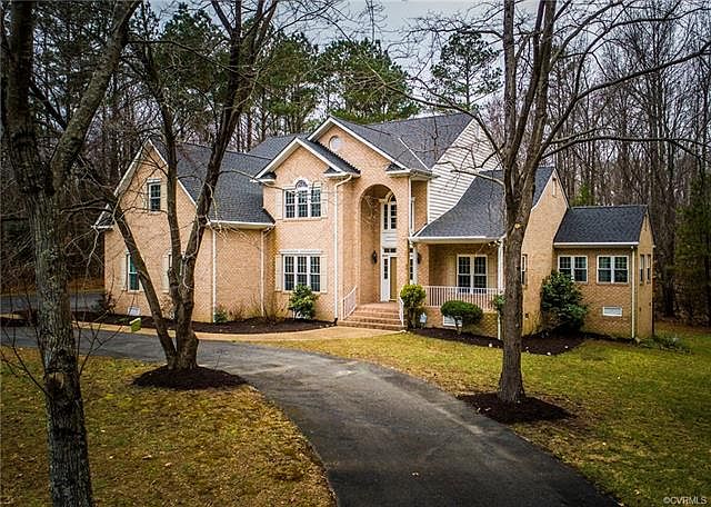 1st image of 11028 Brookhollow Dr