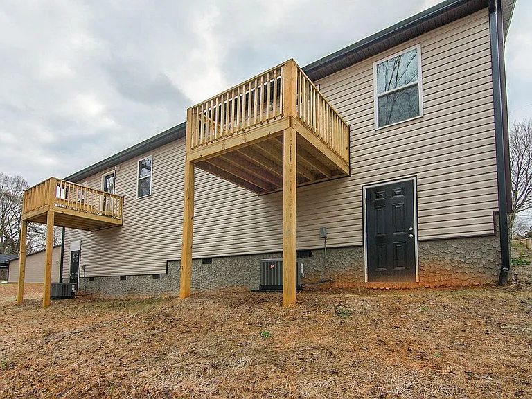 54 Creekside Ln — Photo 26
