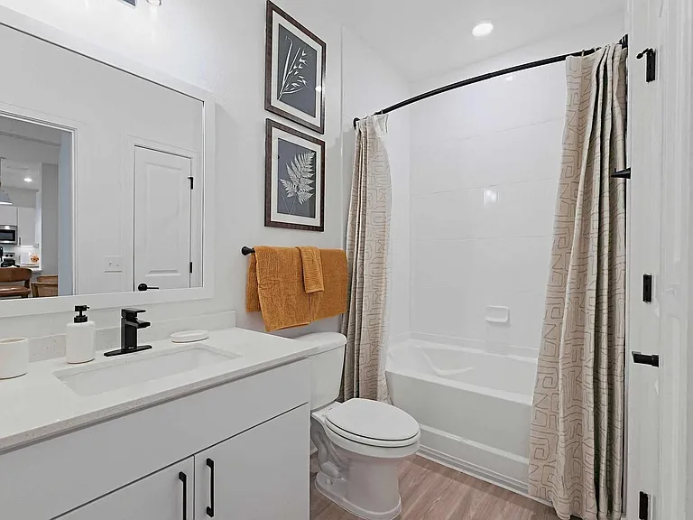 Tropia Luxury Apartments — Photo 101