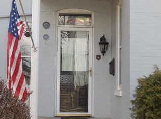 40 W High St, Red Lion, PA 17356