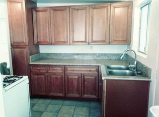 15984 Spruce St, Hesperia, CA 92345