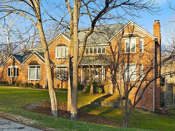3rd image of 8738 Potters Cove Ct