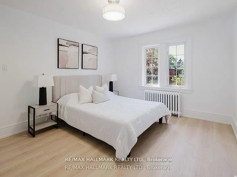 18 Glen Stewart Ave — Photo 13