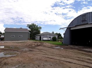 9552 103rd St NW, Columbus, ND 58727