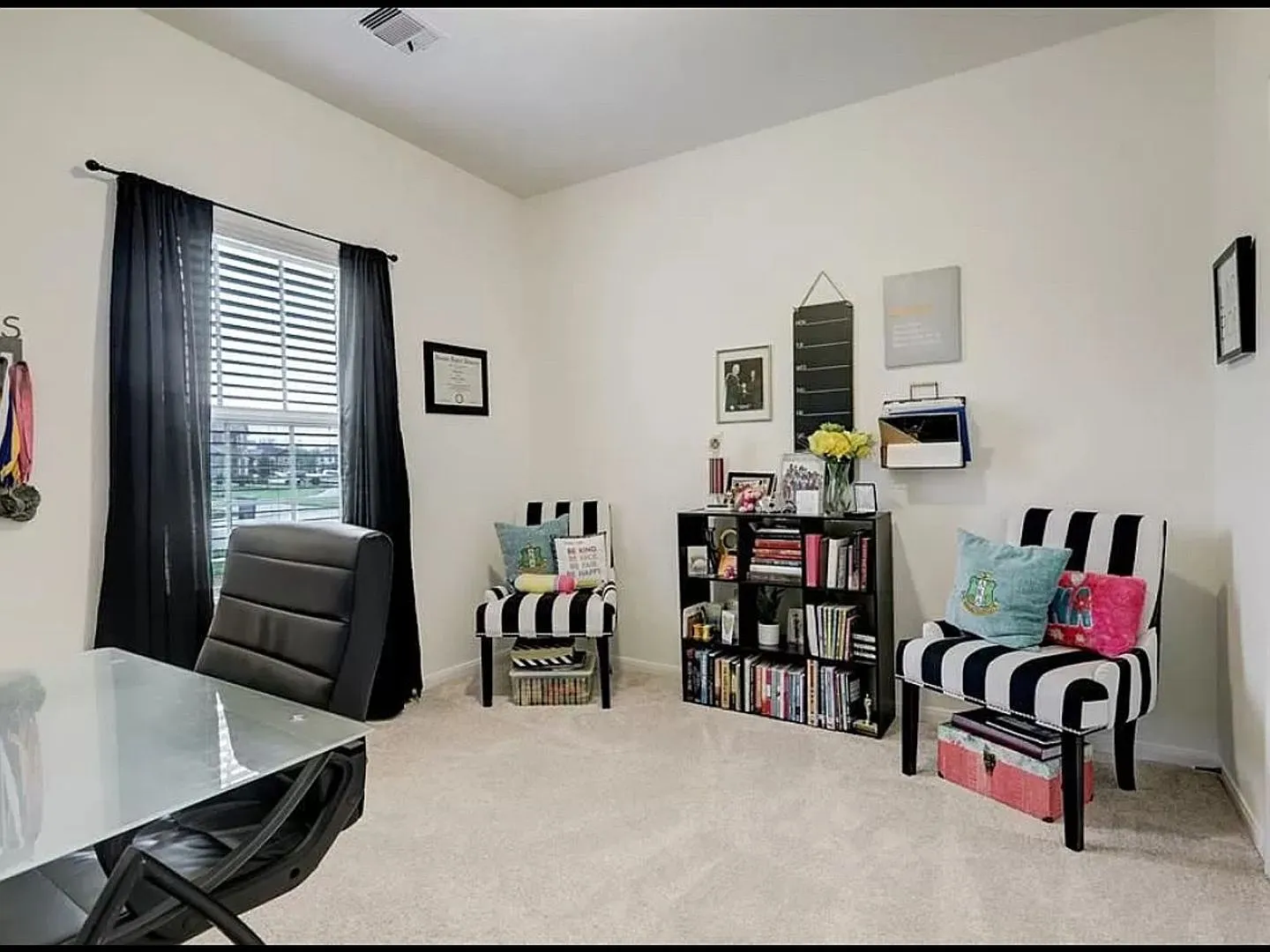 Spacious 4 Bedroom Single Family Home in Richmond — Photo 2