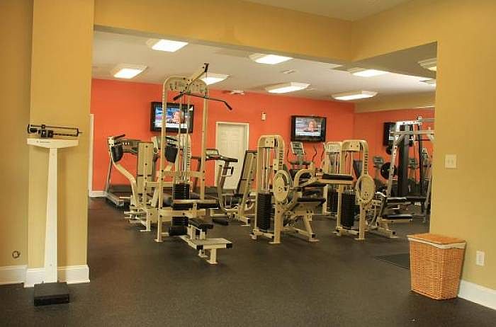 24/7 Fitness