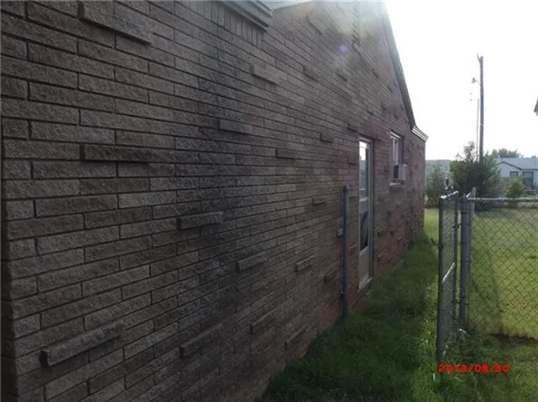 907 N C St, Duncan, OK 73533