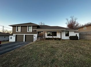 1921 E 24th St, Joplin, MO 64804