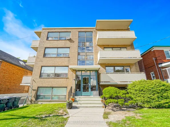 554 Harvie Ave #5, Toronto, ON M6E 4M1
