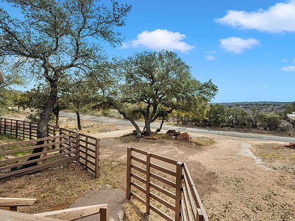 5th image of 222 Yucca Drive