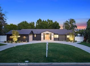 8960 Oak Park Ave, Northridge, CA