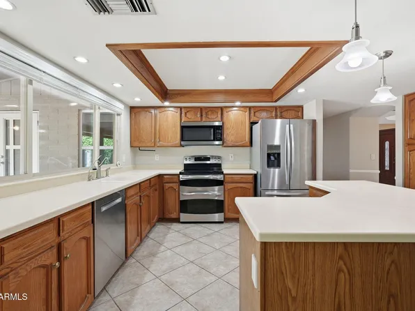 1906 E CAROLINE Lane, Tempe, AZ 85284