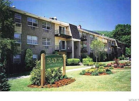 1st image of 300 Piermont Ave APT 1E