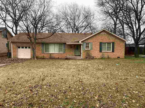 1315 SW C Ave, Lawton, OK 73501