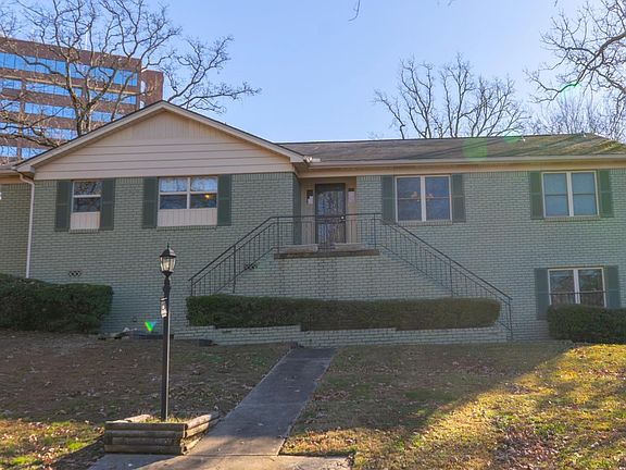 2nd image of 405 N Plaza Dr