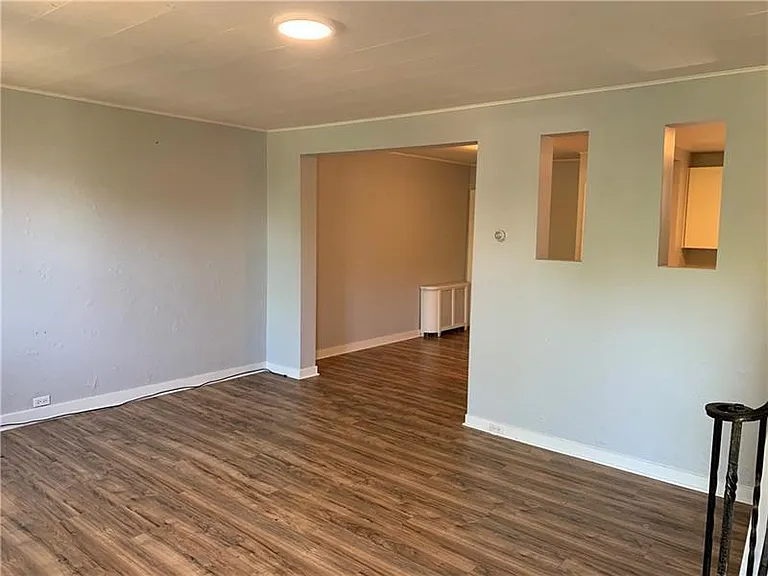 4607 Eden Way — Photo 3