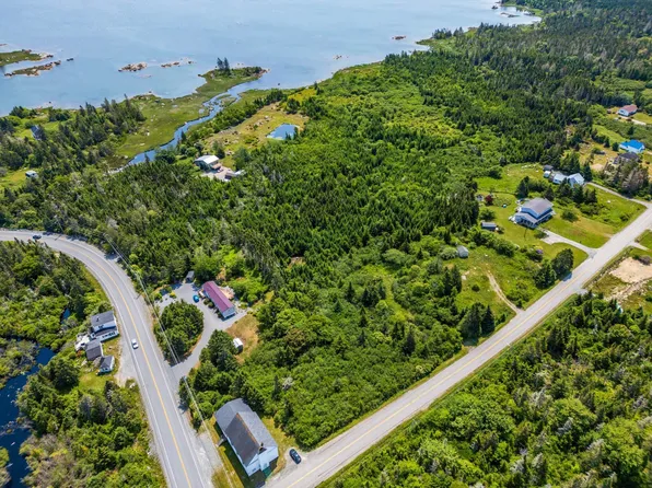 21 Bear Point Rd, Barrington, NS B0W 3B0