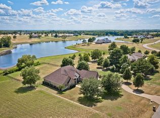 16541 Stallion Shores Ct, Lindale, TX 75771