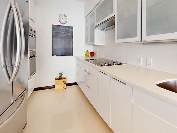 3rd image of 3625 N Country Club Dr APT 903