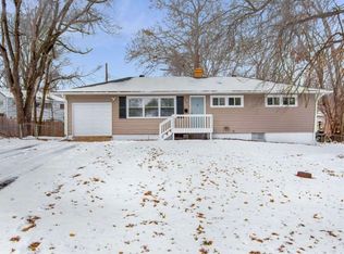 11412 Greenwood Rd, Kansas City, MO 64134