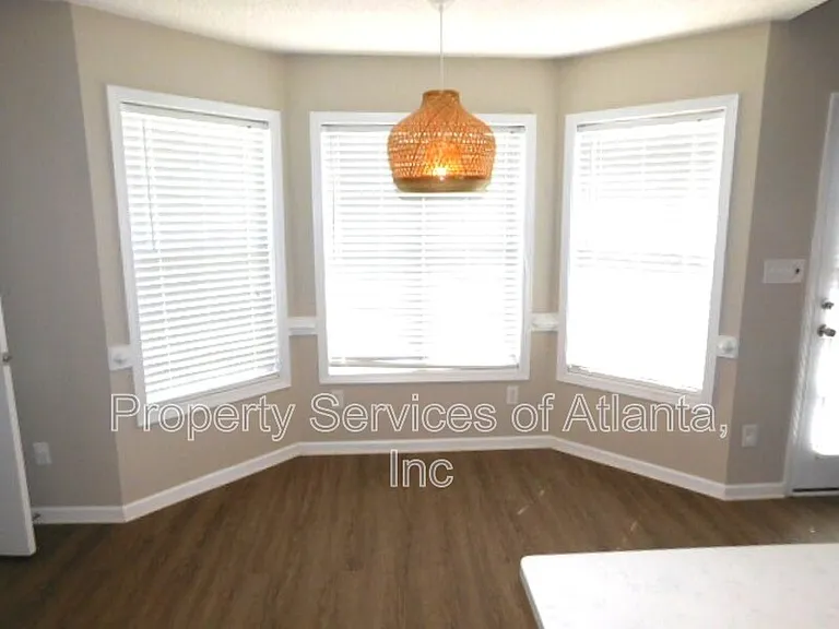 101 Moss Pointe Dr — Photo 10
