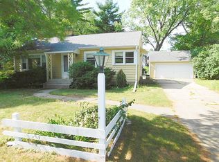 11628 W Walnut Rd, Wauwatosa, WI 53226