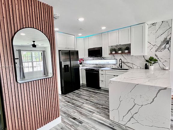 2nd image of 2425 SW 26th Ln