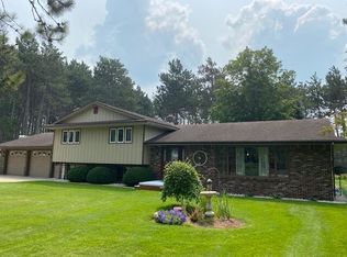 421 S Estates Dr, Gaylord, MI 49735