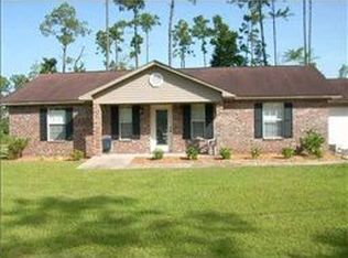 56124 Diamondhead Dr E, Diamondhead, MS 39525