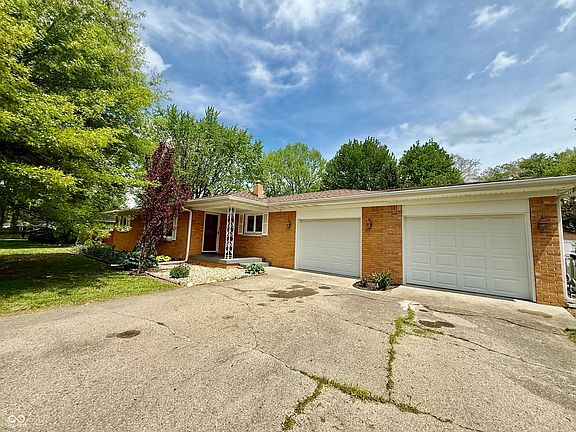 2nd image of 6335 Linden Dr