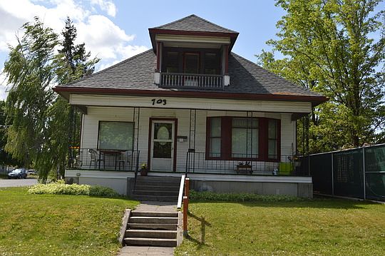 1st image of 703 W Shannon Ave
