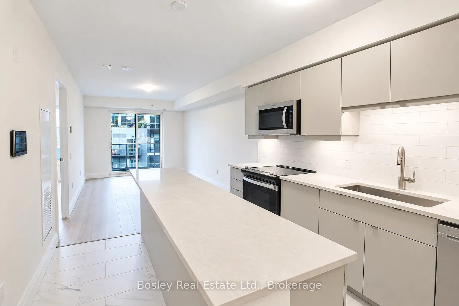 1 bed, $2,425 — Photo 1