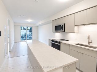 93 Arthur St S #1008, Guelph, ON N1E 4V1