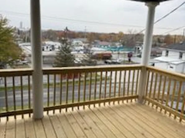 5 Maple St, Rensselaer, NY 12144