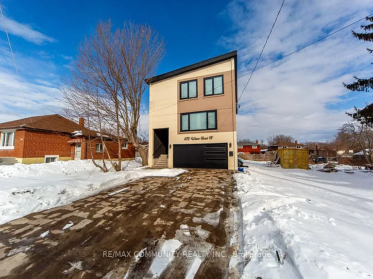 475 Wilson Rd N — Photo 3