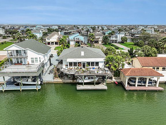 5th image of 1435 Tiki Dr