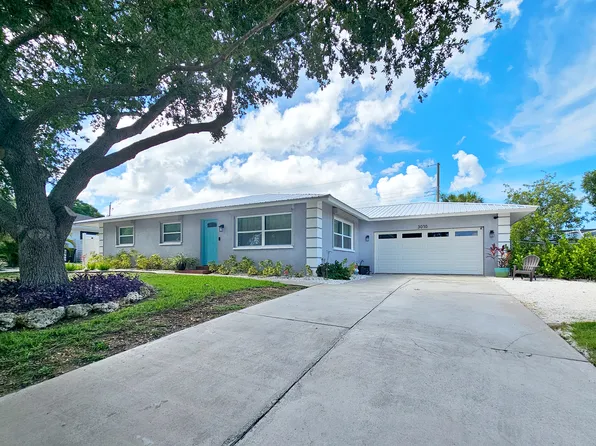3010 Bougainvillea St, Sarasota, FL 34239