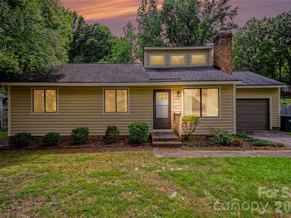6601 Santa Cruz Trl, Charlotte, NC 28227