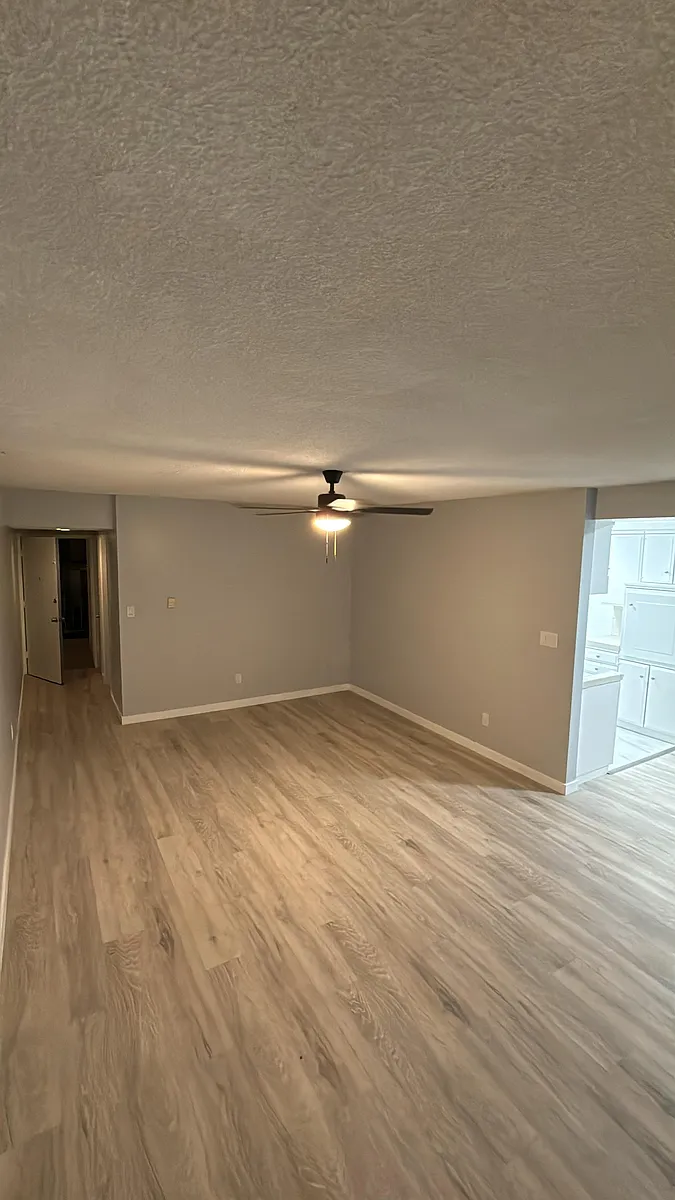 Floor plan 24