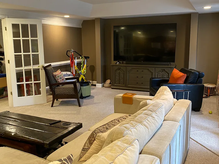 3820 Hedgecliff Ct — Photo 43
