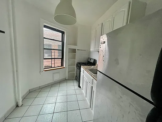 Rented by Highline Residential | media 24