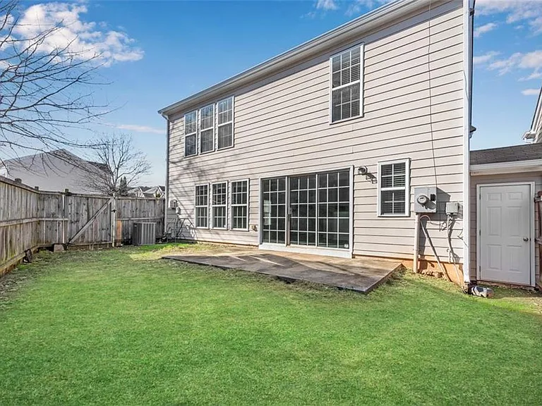 268 Balaban Cir — Photo 3