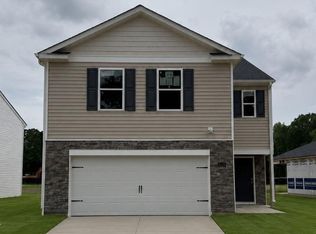 2124 Montalvan Dr, Greenville, NC 27834