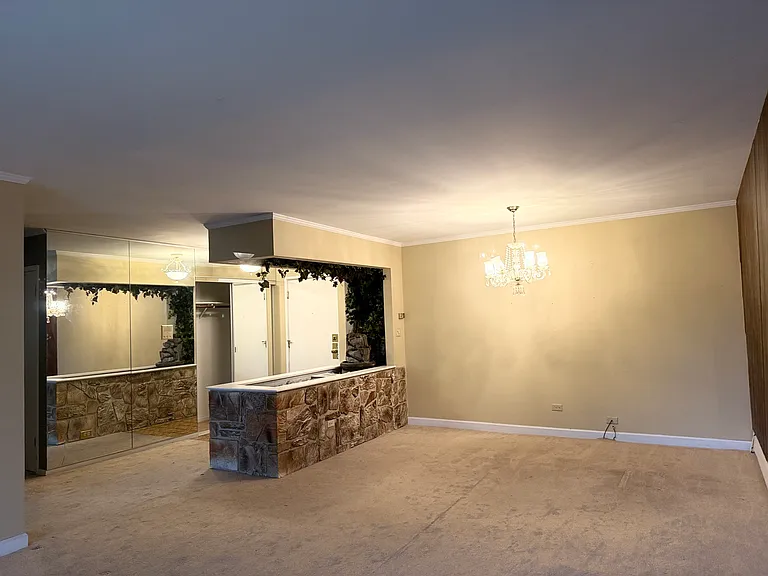 1311 S Finley Rd #422 — Photo 1
