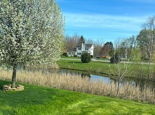 36 Wycombe Pl, Rochester, NY 14612