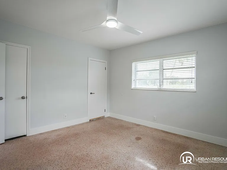 475 S Shore Dr — Photo 26