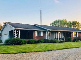 999 E Elwin Rd, Decatur, IL 62521