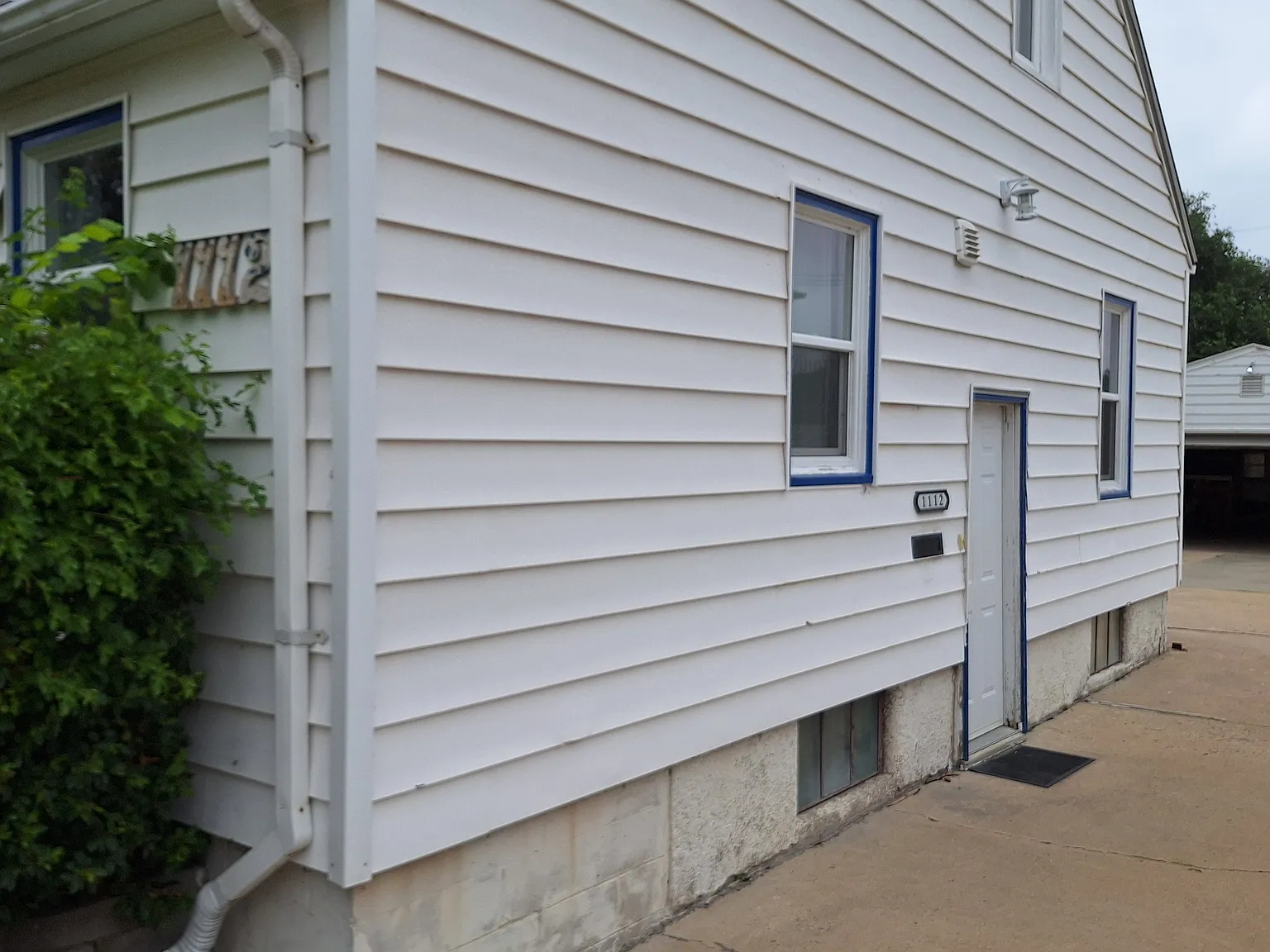 3 bed, 1587 sqft, $1,675 — Photo 2